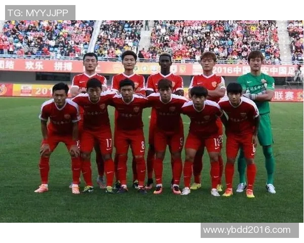 杭州足球队在世锦赛积分榜上以68分稳居第一名展现强劲实力