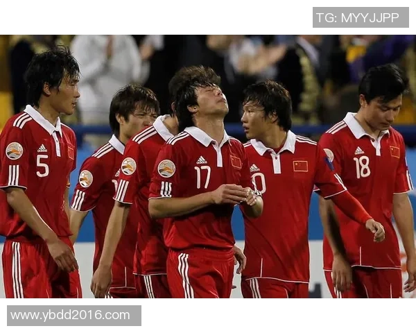 南京足球队精英赛征程回顾与突破之路的深度分析与展望 南京足球队精英赛征程回顾与突破之路的深度分析与展望